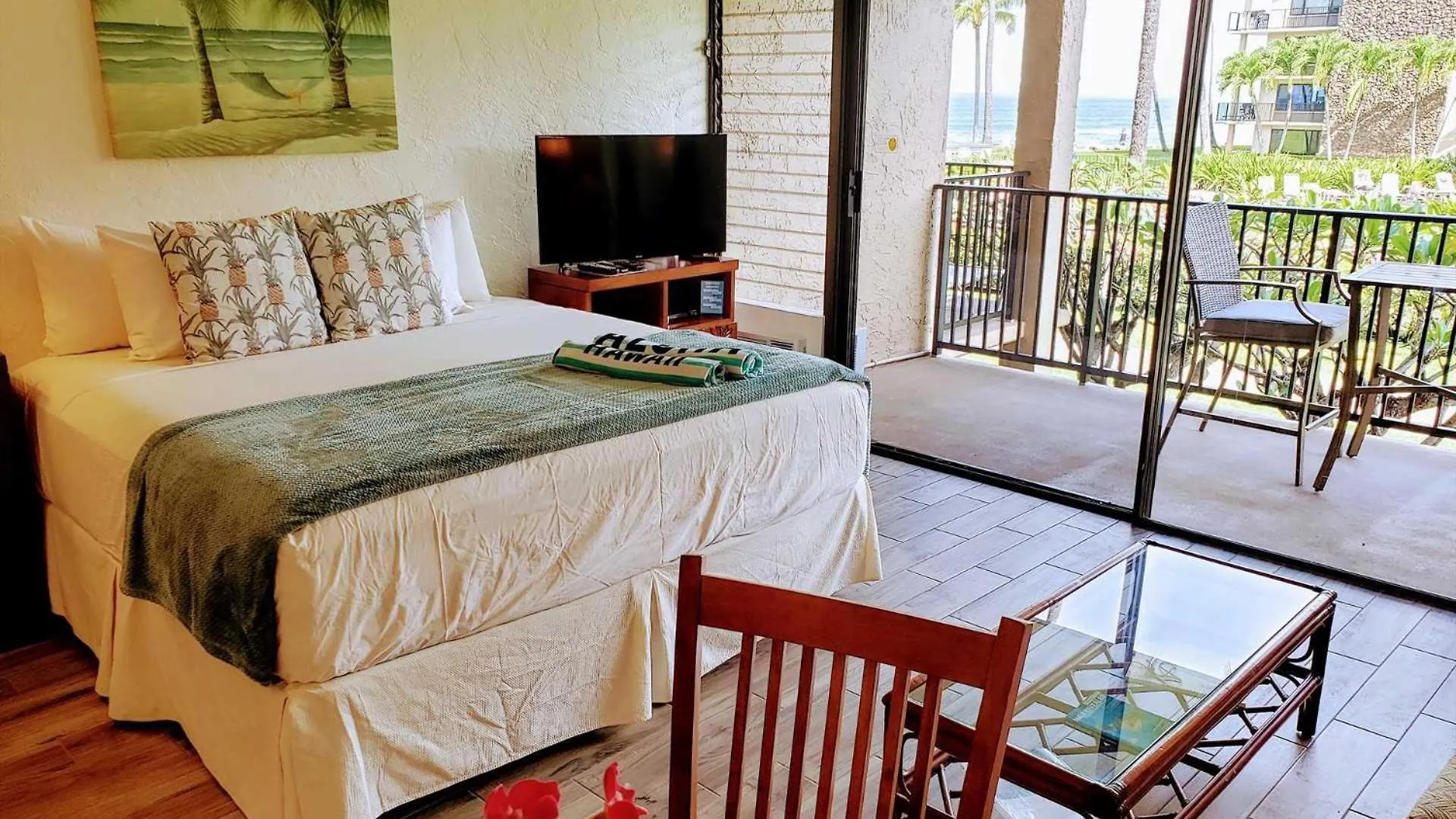 Papakea Resort E204 Kahana