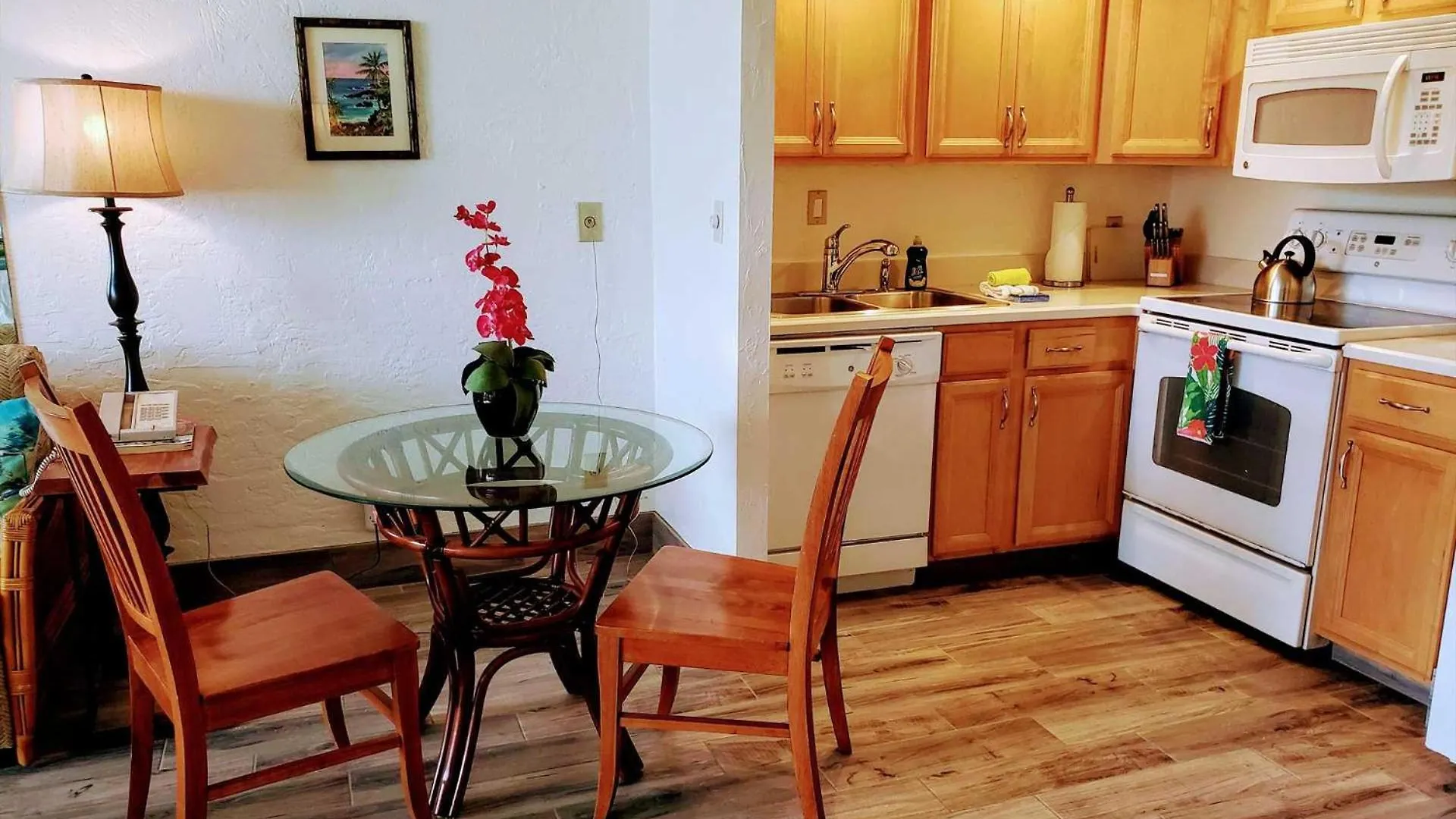 Papakea Resort E204 Kahana